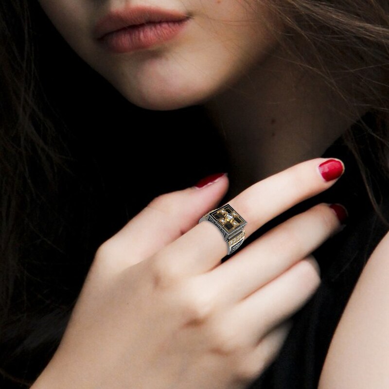 Classic Cross of Lorraine Signet Cool Punk Finger Silvery Rings Men Alloy Crystal Zircon Shiny Reinstone Jewelry