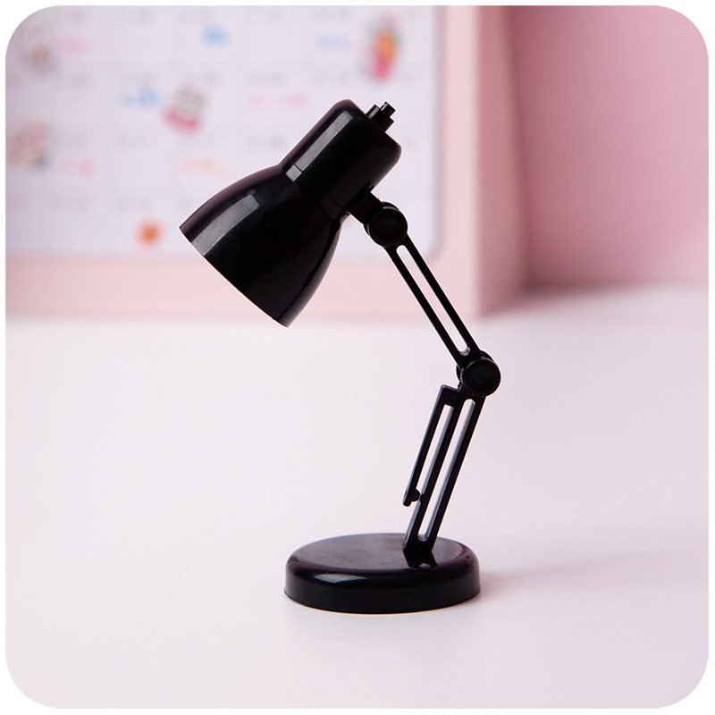Mini Study Readig LED Desk Lamp Book Clip Bedroom Battery Powered Table Light Eye Protection Flexible Bookmark Mini Night Light: Black