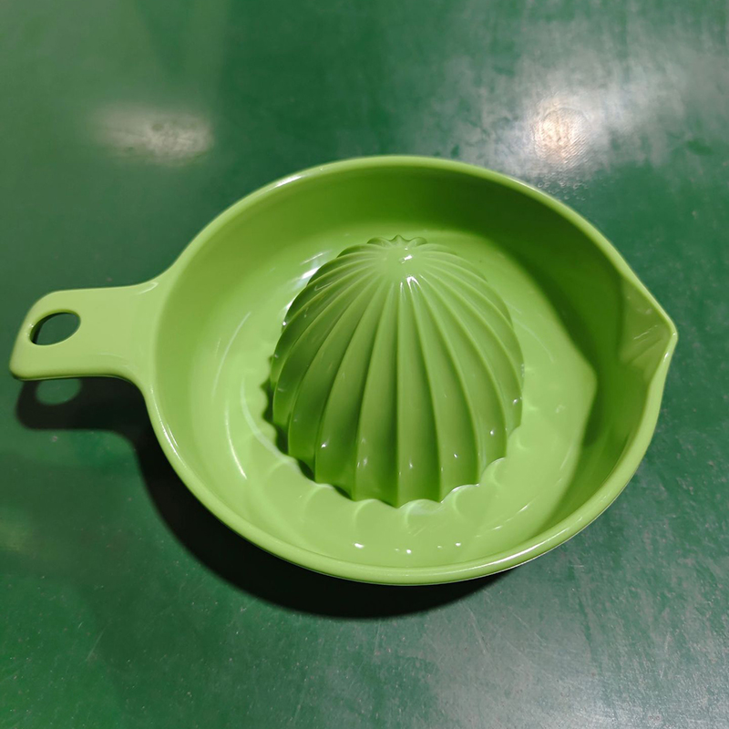 Kök citrusfruktspress apelsin hand manuell juicer köksredskap citron apelsinjuicer livsmedelskvalitet plast manuell juicer: Mörk khaki