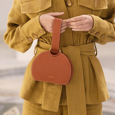 ! Bolso de mano de medio círculo de para mujer, bolso de mano para mujer, bolso de mano sencillo para el ocio, bolso de mano salvaje de color sólido de súper estrella.: 4