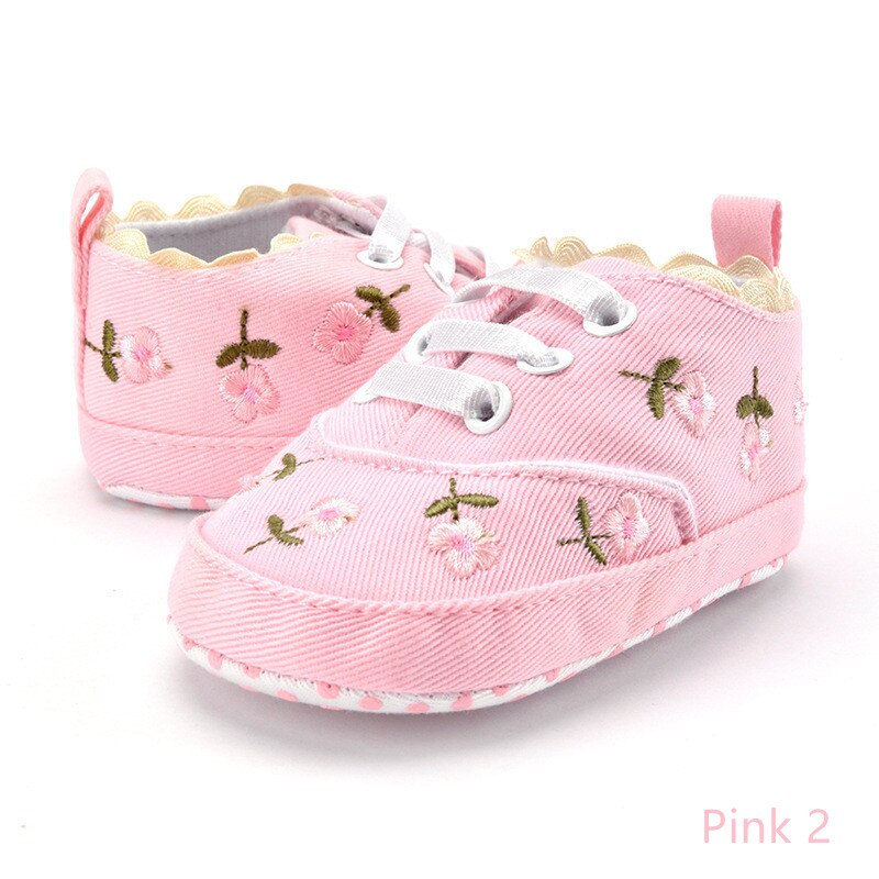 Zapatos de encaje bordado Floral para bebé niña, calzado de algodón suave, zapatos infantiles para primeros pasos