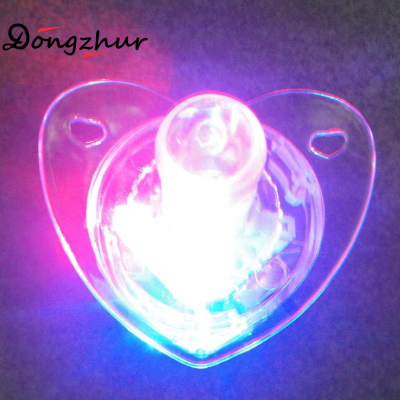 Neue Bunte Nachtlicht LED Schnuller Rave Binkie Weiches Licht Up Spielzeug Halskette Glowing Blinkende Led Whistle Nippel Spielzeug