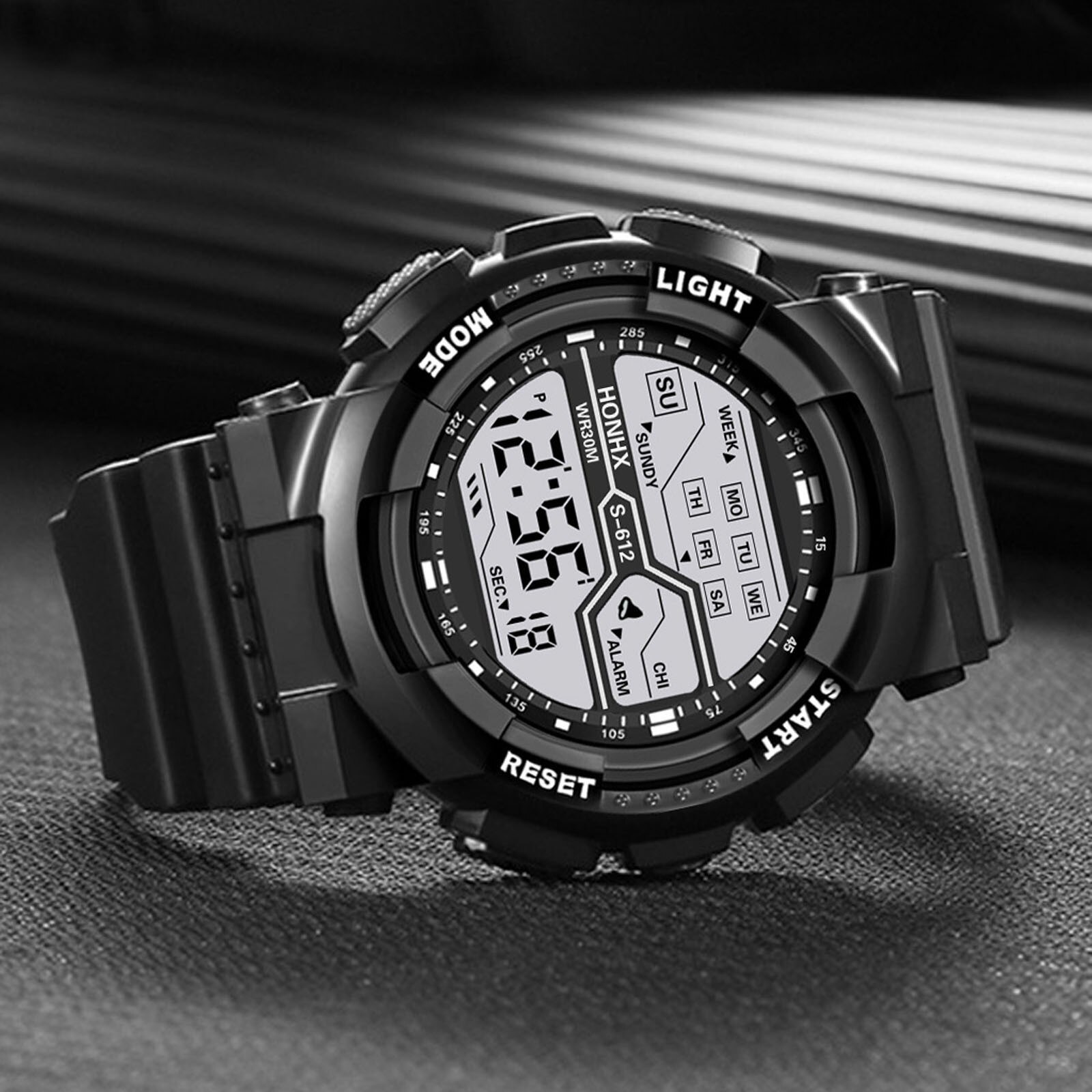 Honhx Watch Digital Wristwatches A Variety Of Styles Of Cool Sports Electronic Watches With Four Buttons reloj mujer