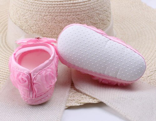 Chaussures en tissu pour bébés filles de 0 à 18 mois, semelles souples antidérapantes, avec ruban Rose et nœud papillon, pour nourrissons, printemps, été et automne