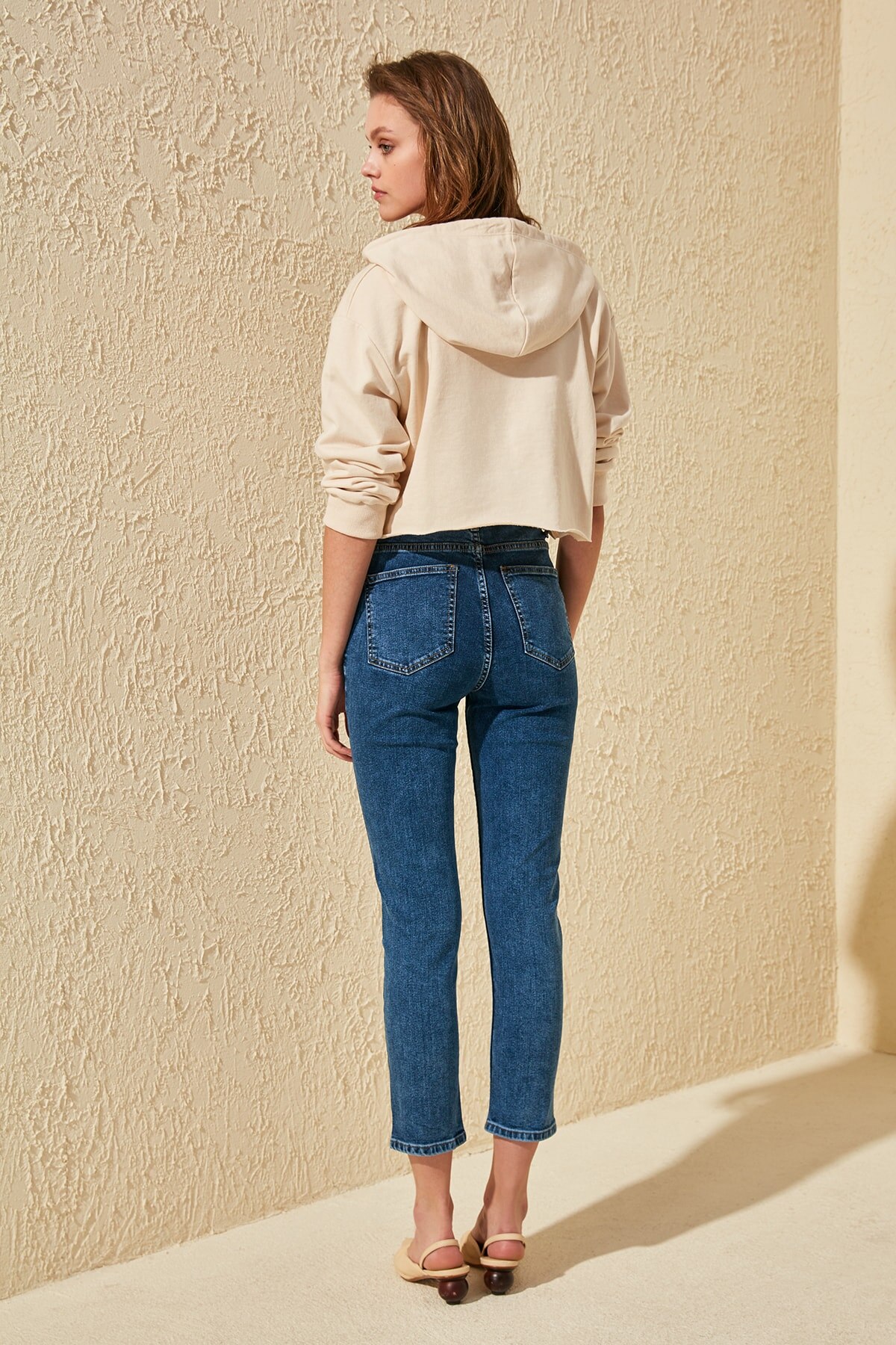 Trendyol Stitch Detail High Waist Slim Fit Jeans TWOSS20JE0126