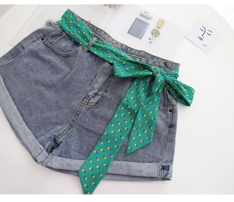 Bufanda de seda larga y estrecha para mujer, banda para la cabeza con estampado de , bolso de corbata pequeño, bufandas delgadas con cinturón de constelación japonesa: Blanco