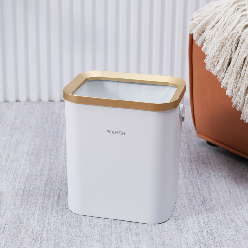 Kitchen Trash Can Golden Luxury Trash Bin Office Wastebasket Garbage Bin Vertical Bathroom Storage Bucket Paper Garbage Can 15L