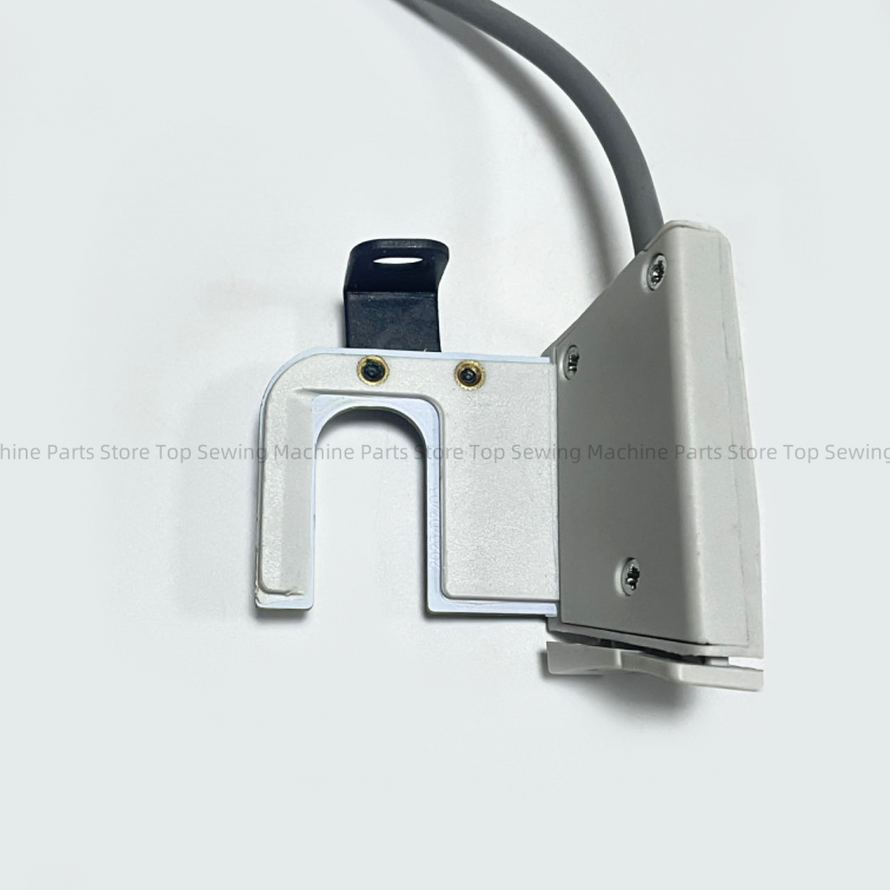 U-shaped reverse stitch switch with stitch key LED automatic thread trimmer reverse stitch clothing lights sewing machine access