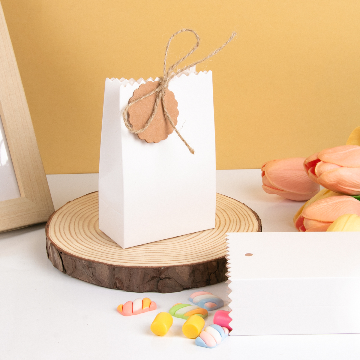 Bolsa de artesanal de papel Kraft Retro, caja de dulces para recuerdo de boda, galleta blanca y marrón, bolsa de embalaje de alimentos con cuerda, decoración de cumpleaños, 10/20/30 Uds.
