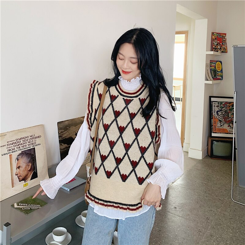 Dame sweater vest koreansk stil vintage hjerter mønster flæser strikket ærmeløs pullover toppe vest strik  t485: Beige