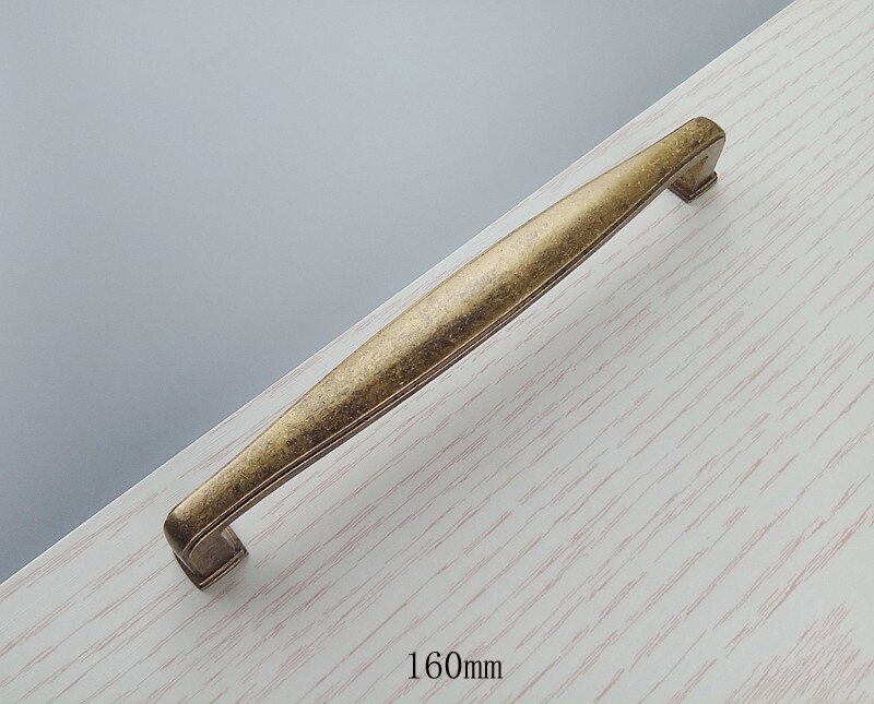 Tiradores Vintage de bronce amarillo para muebles de cocina, pomos de puerta corredera para cajón, armario, tocador, tirador de empuje