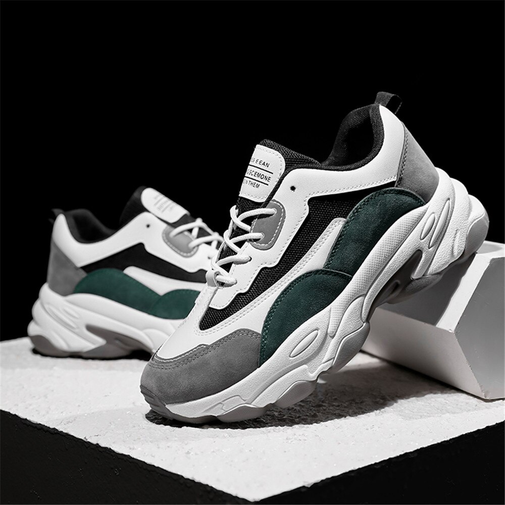 Mænd trænere løb sport gå afslappet sko jogging udendørs sneakers høj stigende bund chunky man sneakers: Hvid og grøn / 44