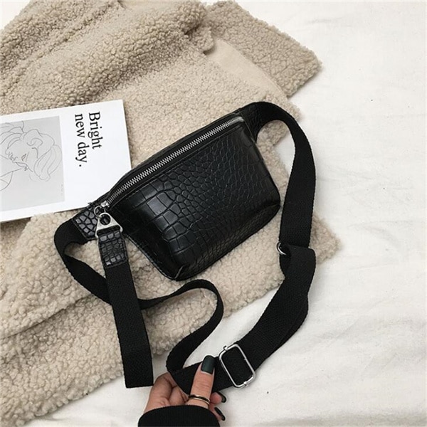 Yogodlns Casual Bag for Women Alligator Leather Phone Pouch Ladies Wide Strap Belt Crossbody bag: Black