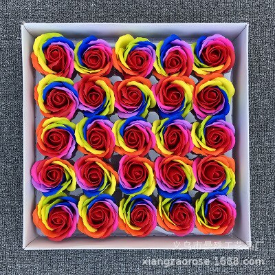 25 Stks/doos Kleurrijke Zeep Rose Decoratieve Bloemen Zeep Bloemblaadje Bruiloft Gunsten Valentijnsdag Cadeau Regenboog Rose Boeket: Big Red Core