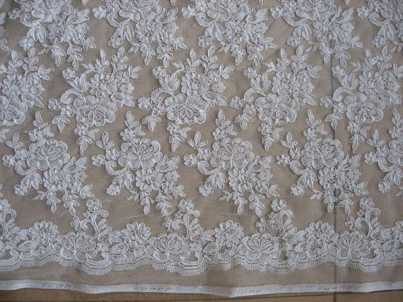 Tela Blanca de encaje alencon con flores retro, tela de encaje nupcial de cordón, tela de encaje de cordón con flores de jacquard, una yarda