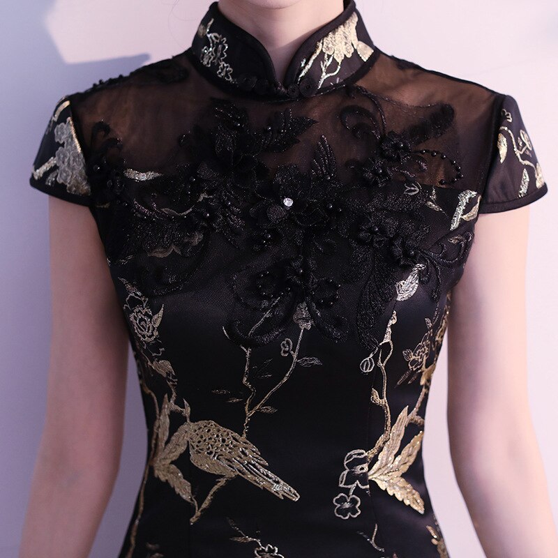 Chinese Style Light Pink Lady Cheongsam Skirt Trumpet Slim Evening Dress Embroidery Floral Qipao Wedding Prom Satin Gown