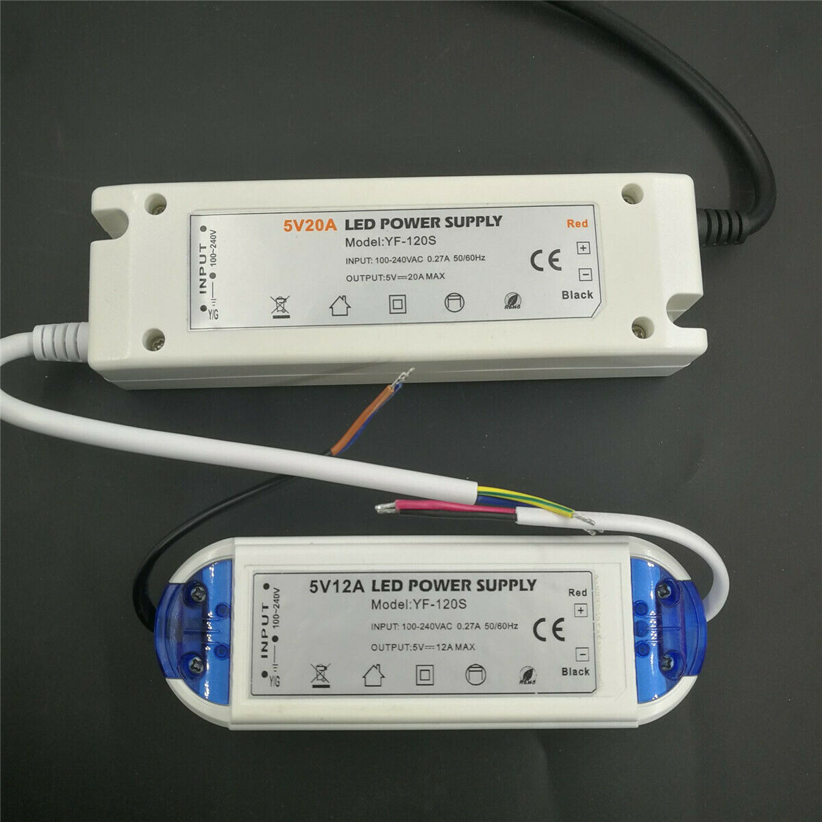 LED-voeding 5V 12A 60W 100W 110V 220V AC naar DC LED-stripvoeding