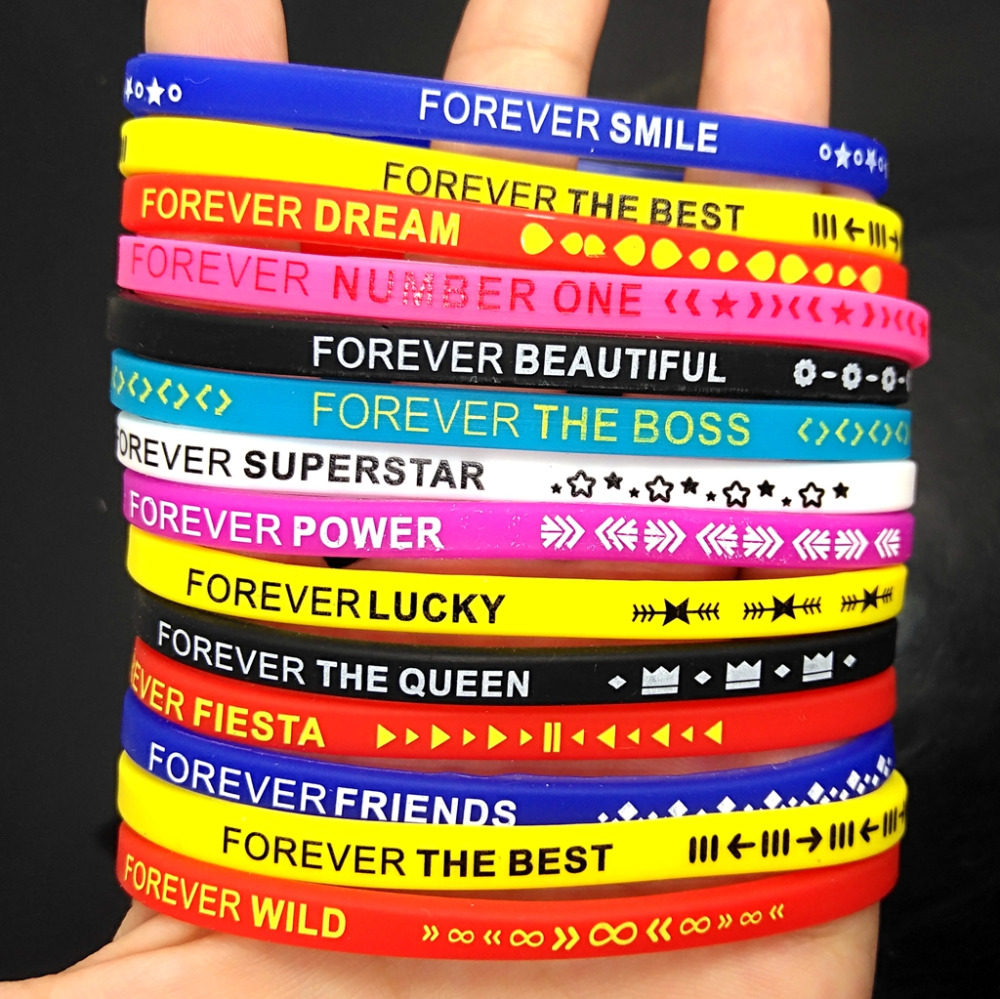 20pcs Party bag fillers Lovely Top Mixed Girls Women Beautiful Silicone Bracelets Children Amazing Wristbands Xmas