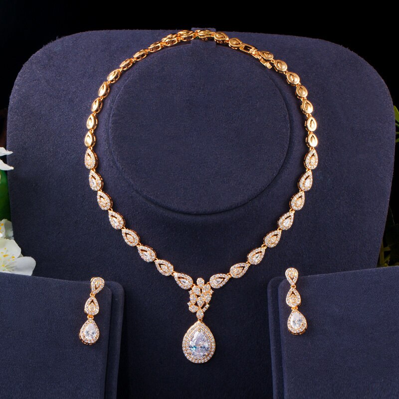 CWWZircons, preciosa circonita cúbica de gota de agua 585, collar y pendientes de oro para mujer para de boda, conjunto de joyería de lujo para novia T405