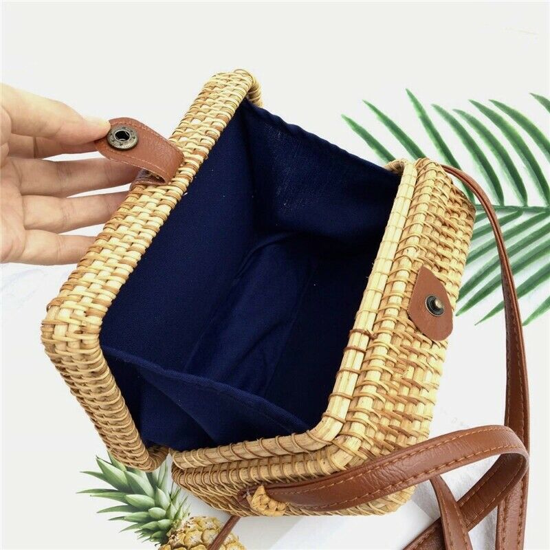 Retro style Women Hand-Woven Rattan Bag Lady Straw Purse Wicker Crossbody Beach Bag