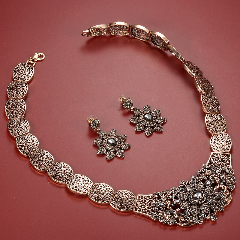 Bohemian Folk Bruiloft Sieraden Vintage Vrouwen Kettingen Crystal Hangers Oorbellen Choker Party Bridal Oorbellen