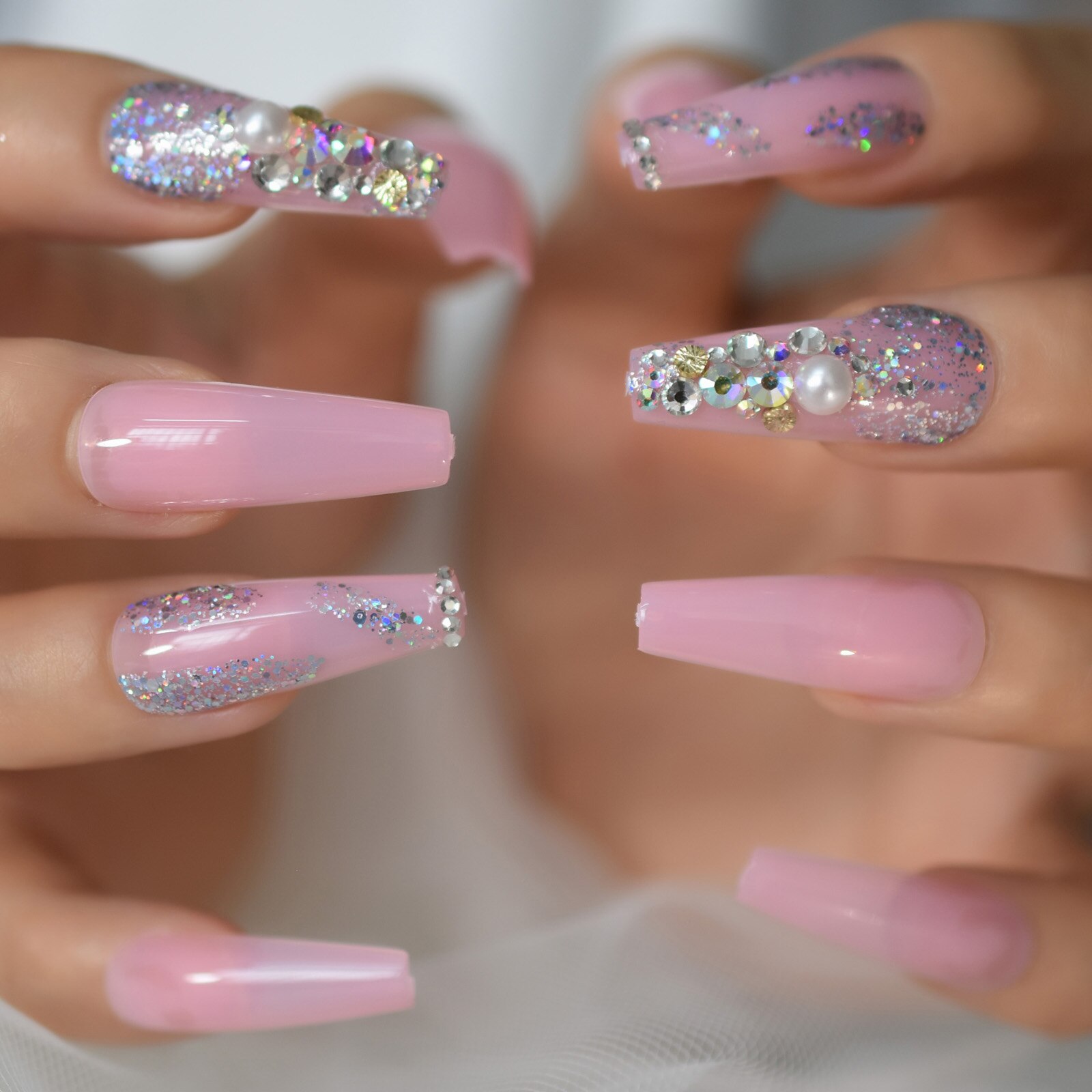 Extra Lange Druk Op Nagels Met Strass Parels Glitter Roze Nep Nagels Doodskist Ballerina Glossy Acryl Nail Tips Voor Vrouw