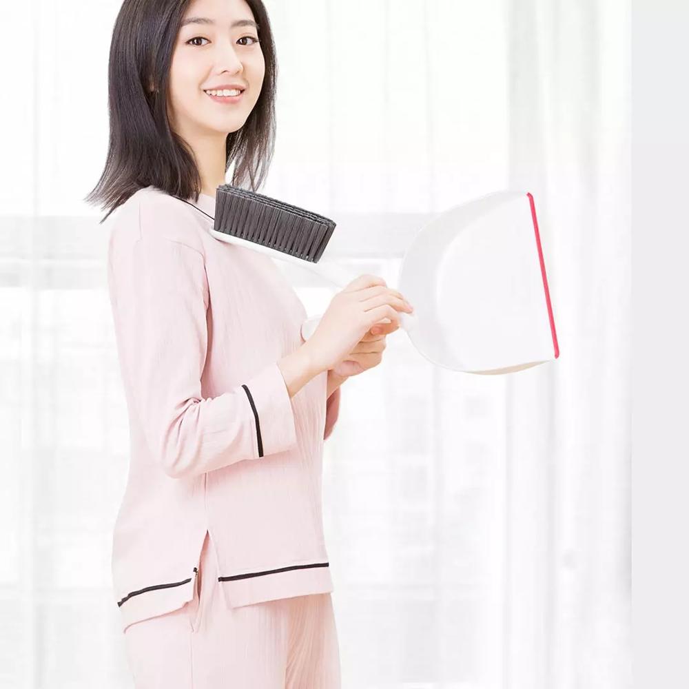 Cleanhome Mini Desktop Sweep Cleaning Brush with Small Broom Household Dustpan Set Dust Brush Floor,Desk,Bed Cleaner