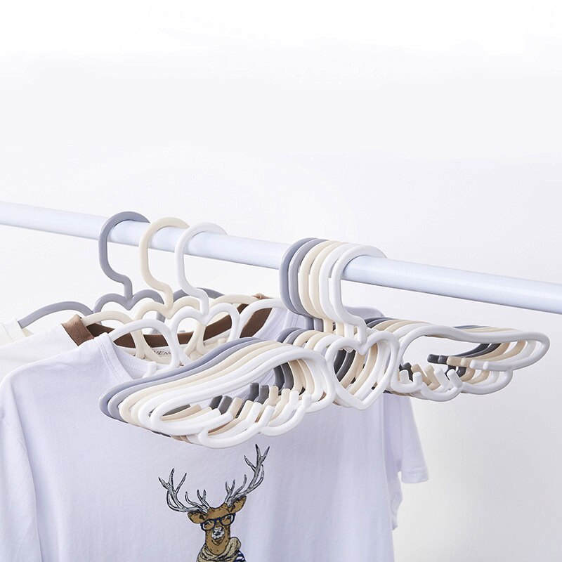 41cm Angel Wings Shape Plastic Clothes Closet Hangers Space Saving Anti-Slip Clothes Drying Rack 4 Colors