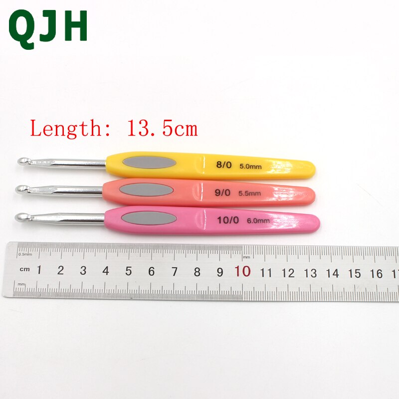 QJH Handig 8 stks/set kleur plastic handvat Aluminium Haaknaalden Breinaalden voor Thuis Naaien Handgemaakte Gereedschap.