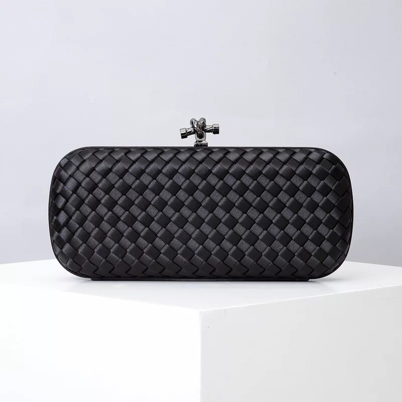 Bolsa de maquillaje de seda europea y americana tejida a mano para mujer, bolsa de maquillaje de mano para mujer, a través de la sencilla bolsa de maquillaje para Cena: L1