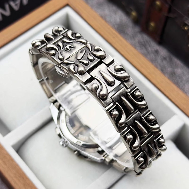 Relojes clásicos Retro con garra estilo alabastro Y2K para hombre, reloj europeo y americano, de nicho Ins avanzado alienígena a la