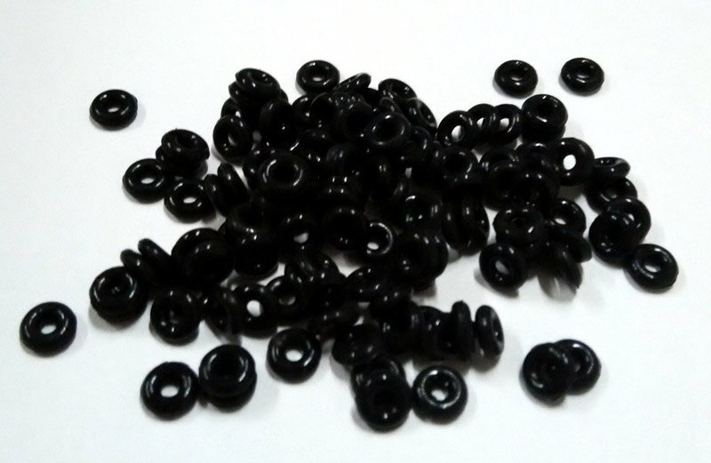 100 sztuk kolorowy wisiorek z koralikami silikonowe gumowe korki pierścienie Spacer Fit europejskie bransoletki DIY Making elastyczny 2mm otwór klip koralik: solid black