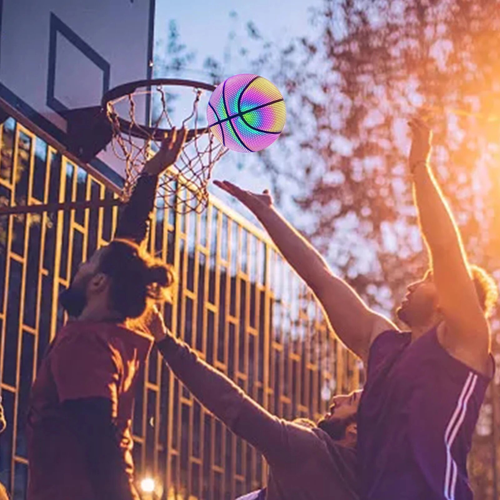 Palla da basket riflettente olografica palla luminosa resistente all&#39;usura pallacanestro incandescente per la partita di san valentino