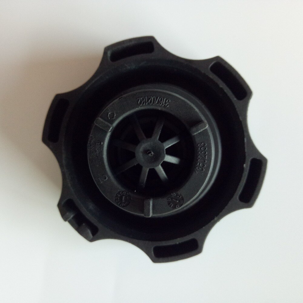 13502353 Auto Tank Radiator Uitbreiding Water Tank... Vicedeal