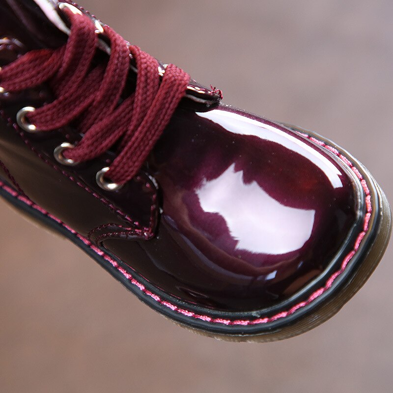 freundlicher freundlicher Kleinkind Baby Kleine Mädchen Patent Leder Martin Stiefel Schuhe Für Mädchen Weiß Schnee Stiefel Neue 1 2 3 4 5 6 7 jahre 29