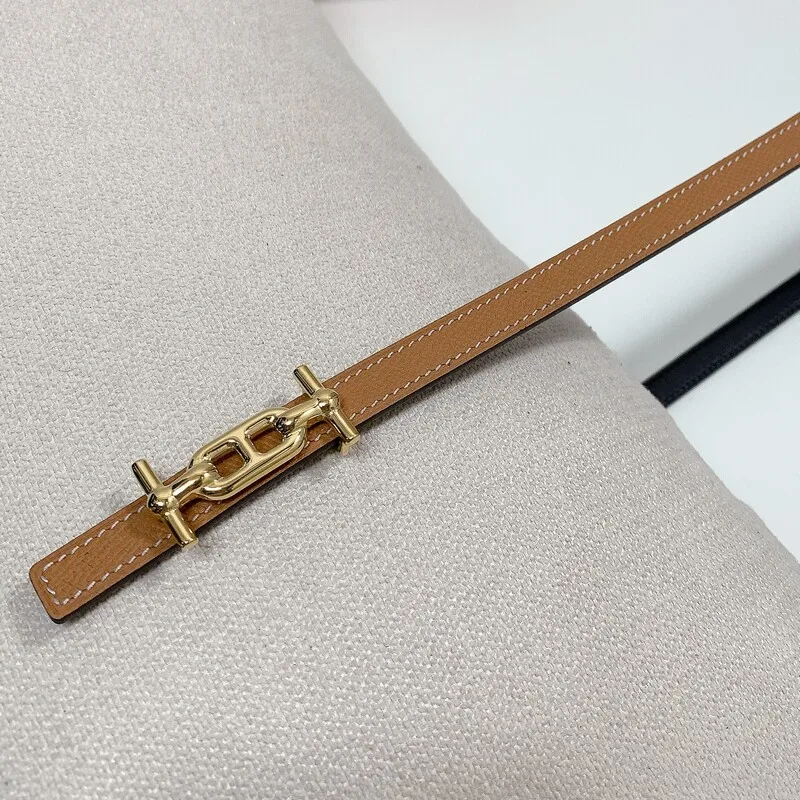 Cintura semplice in vita sottile da donna 1.3 strato a testa piena di grana di pesce con dovuto lati con cintura accessoria con fibbia scavata in acciaio