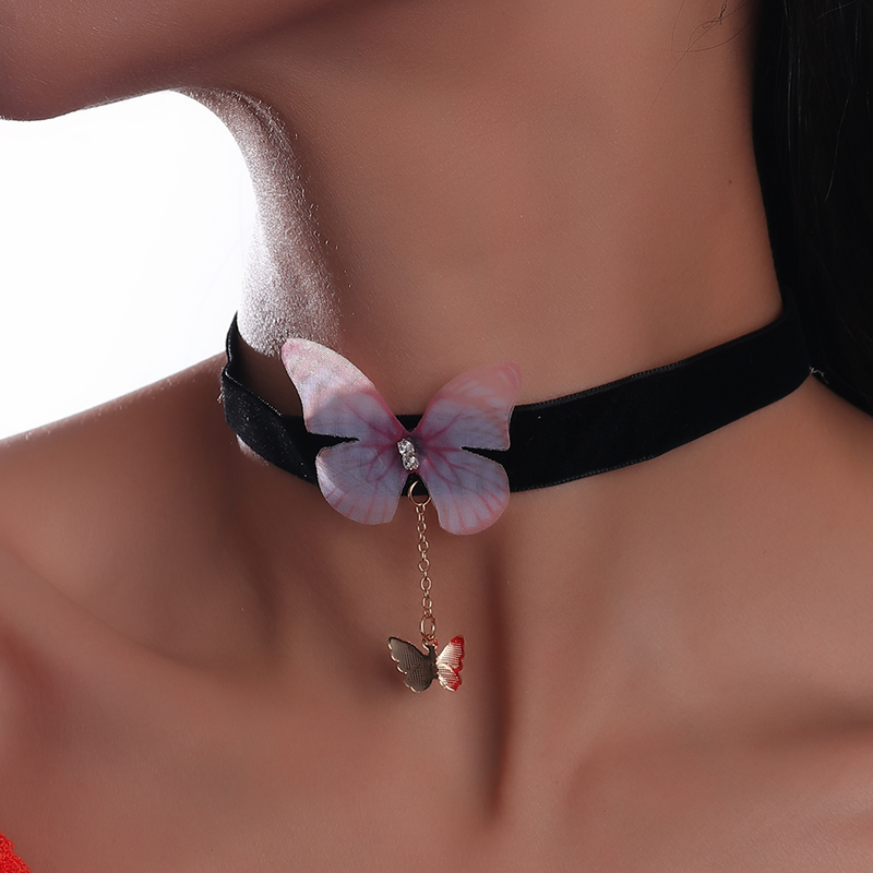 Mode Sexy Zwart Fluwelen Chokers Kettingen Punk Stijl Verklaring Kristal Liefde Harten Ketting Voor Vrouwen Partij Sieraden: Platinum Plated