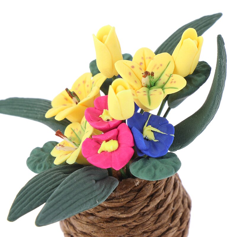 1:12 DollHouse Miniature lily Flowers Ornament Mini Potted Plant Flowers Pot Decor