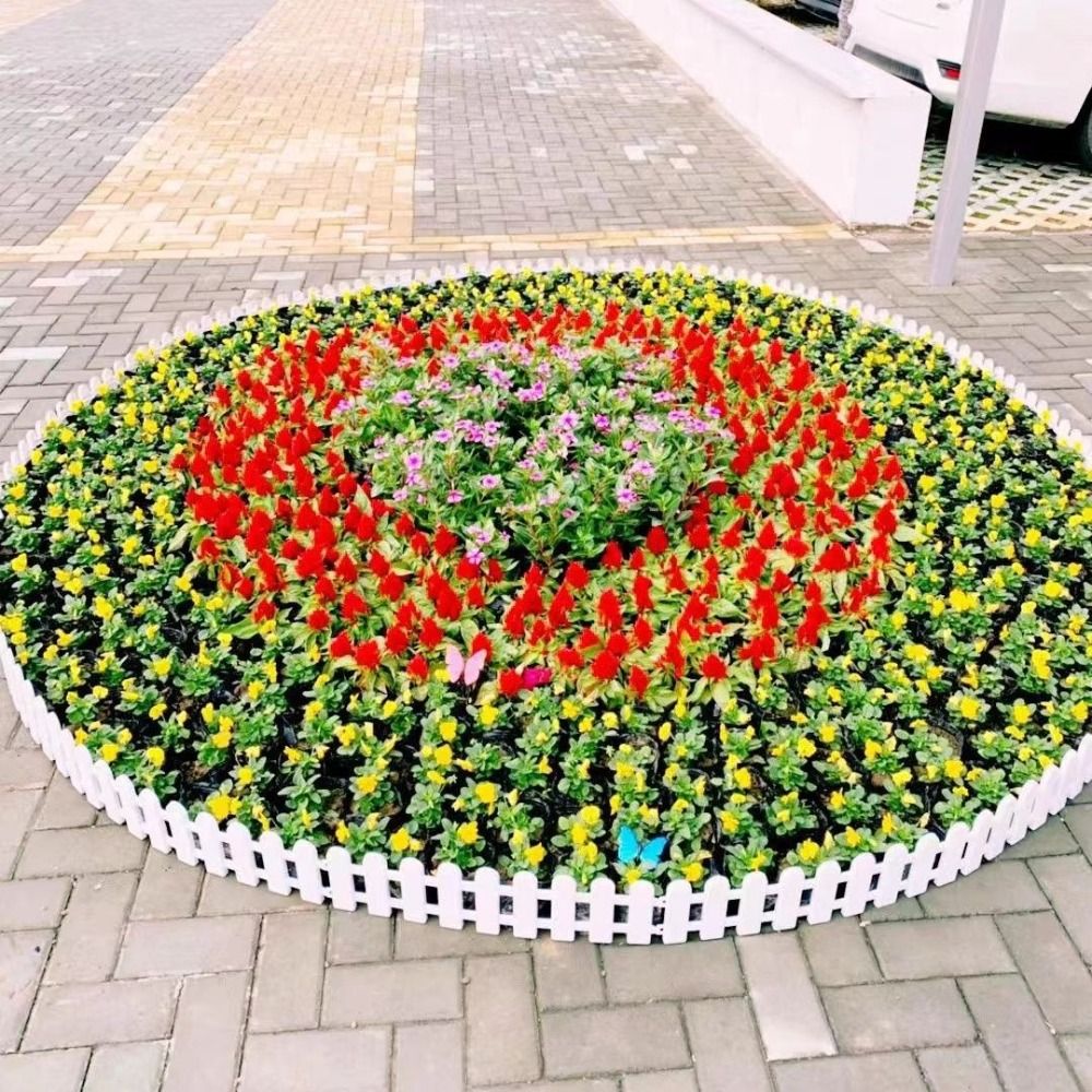 2pcs Garden Greening Plastic Courtyard Fence Universal Practical Garden Fence Durable Guardrail Safe Guard Grill