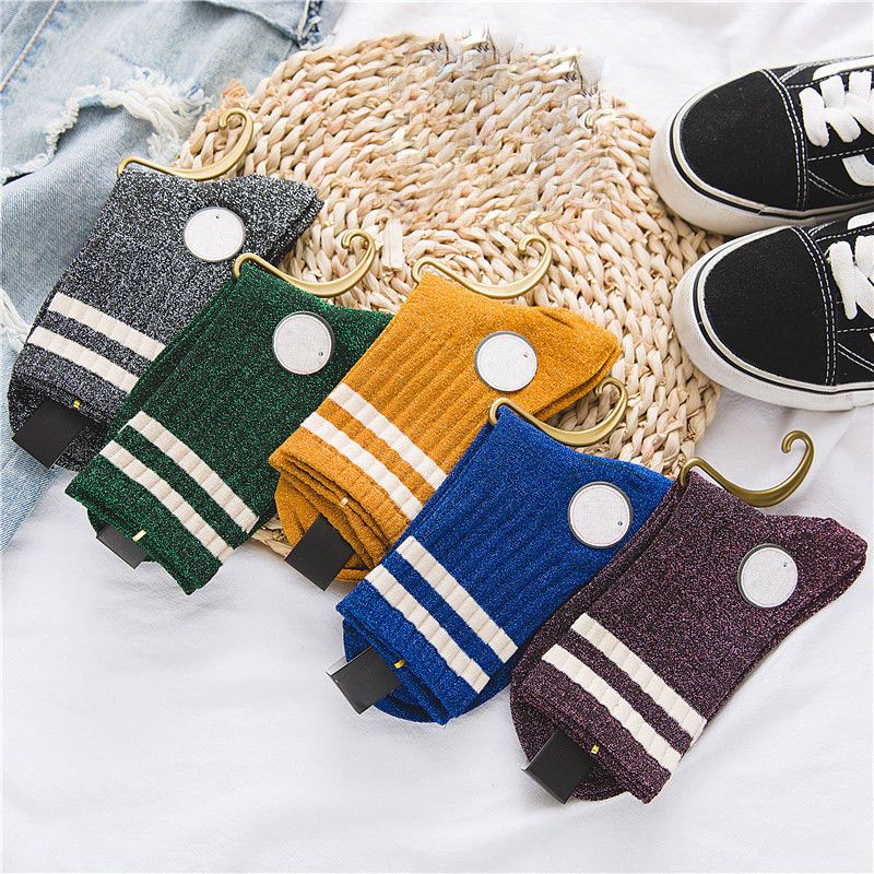 Calcetines a rayas con purpurina para mujer, para invierno, Harajuku, chicas brillantes, ropa de calle, divertidos