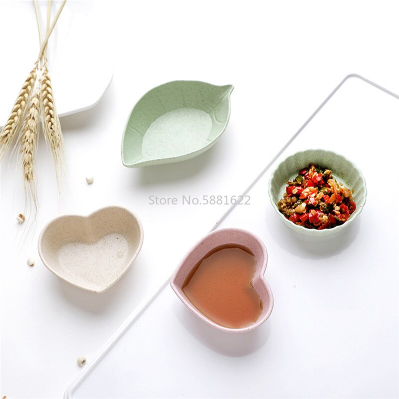 4 Pcs Small Dish Vinegar Sauce Seasoning Dish Snack Plate Kitchen Tray Small Food Dish Appetizer Plates Tableware Food Container