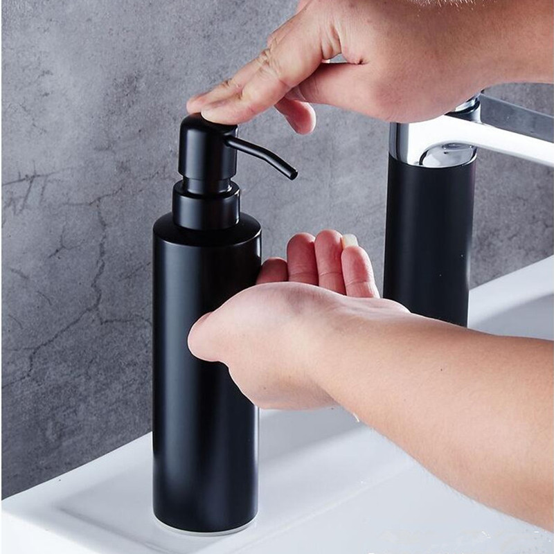 Flydende sæbedispenser hånd køkkenvask sæbe beholder 304 rustfrit stål sort badeværelse shampoo holder vægmonteret flaske: Stil 1 sort