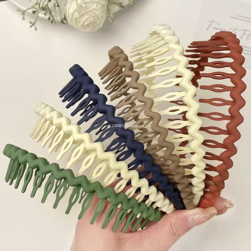Diademas onduladas de Color sólido para mujer, peines antideslizantes dentados a la , accesorios para el cabello, diademas deportivas para lavado de cara para niña, 1 ud.