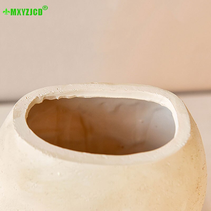 Pop met grote ogen, vaas van hars, figuur, sculptuur, knutsel- en opbergcontainer, bloemstukcontainer, huisdecoratie, accessoires