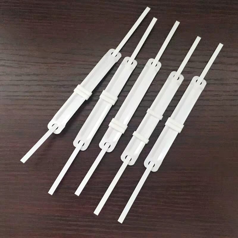 Attaches en plastique à 2 trous pour documents, bandes de reliure à feuilles mobiles, équipement de bureau, accessoires pratiques