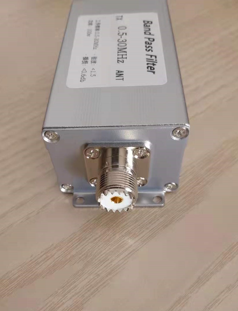0.5-30MHz Band Pass Filter The Band Pass Covers Medium Wave And Shortwave 0.5-30MHz Band Pass Filter The Band Pass Covers Mediu