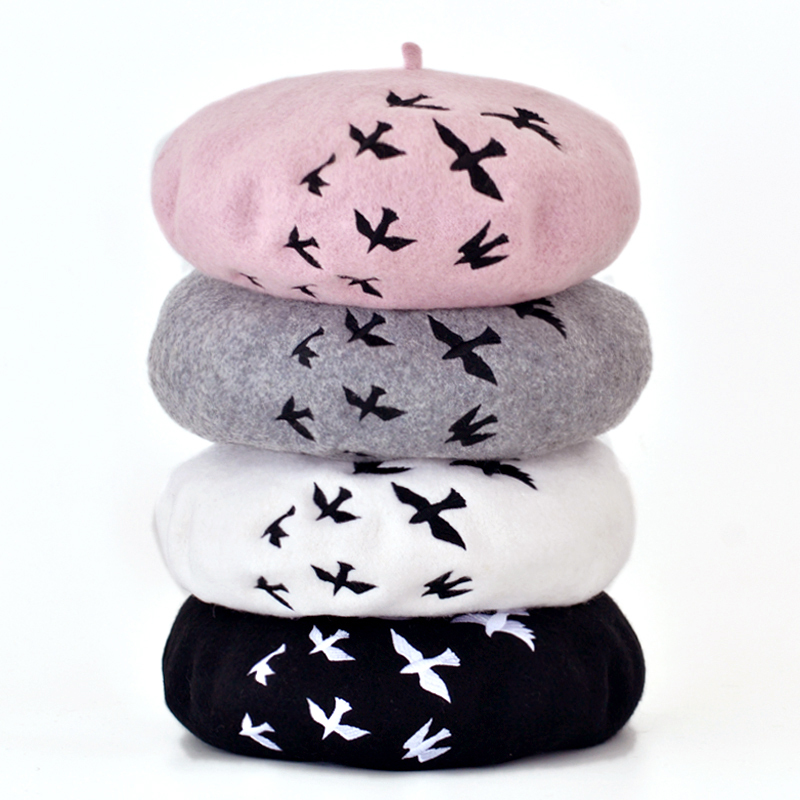 Boinas de lana de fieltro para mujer, Boina de artista bordada, gorro plano, sombreros de azafata para mujer