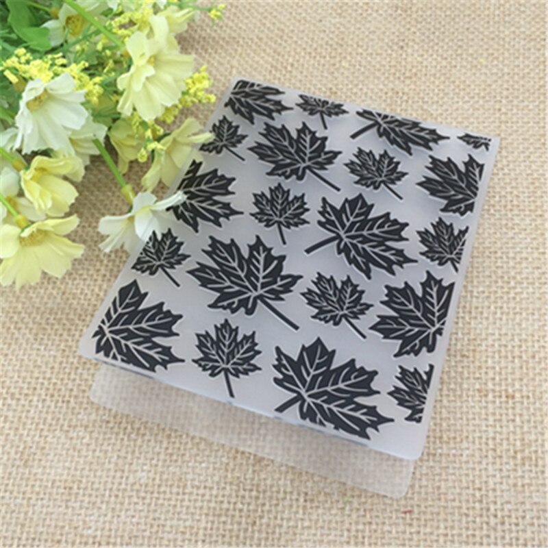 PLASTIC EMBOSSING FOLDER leaves scrapbook album card packing decoration cutting dies paper craft stencils
