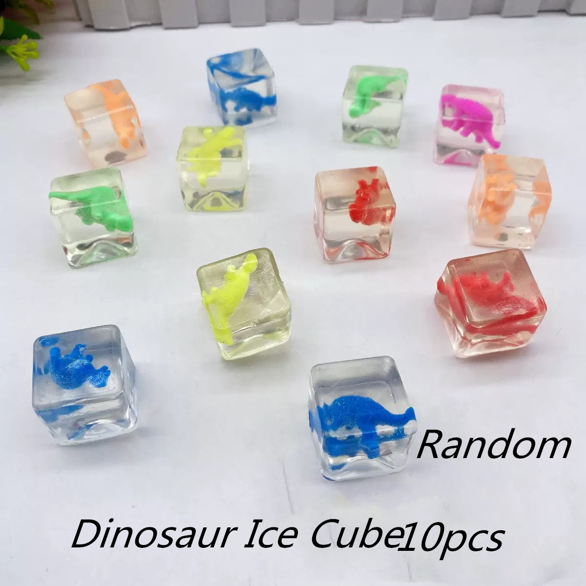 2023 Zappelspielzeug Mini Squishy Toys Mochi Eisblock Stressball Spielzeug Kawaii Transparenter Würfel Katzenpfote Fisch Stressabbau Squeeze Toy: Burgunderrot