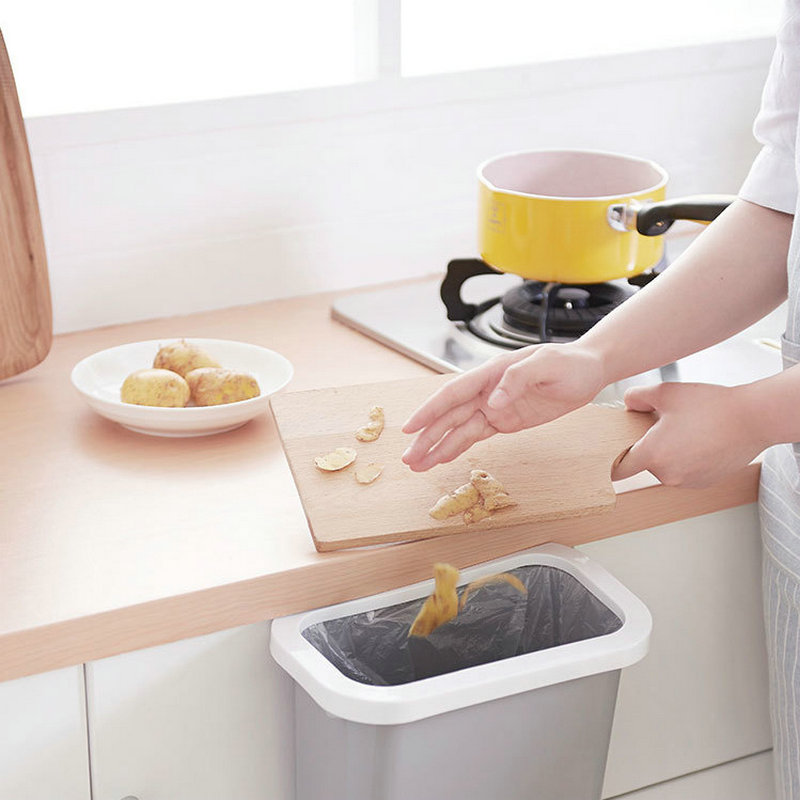 Enkel tjock köksbänk papperskorg plast skrivbord förvaringslåda papperskorg skåpdörr hängande stor